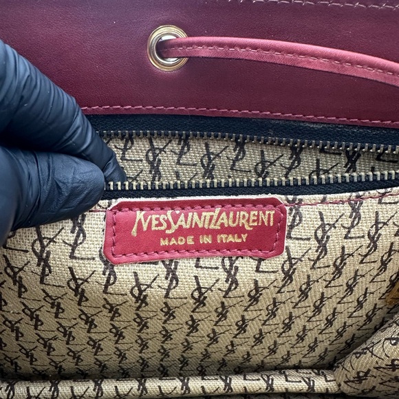 Vintage Yves Saint Laurent
Burgundy Leather and Suede Clutch - Picture 6 of 14